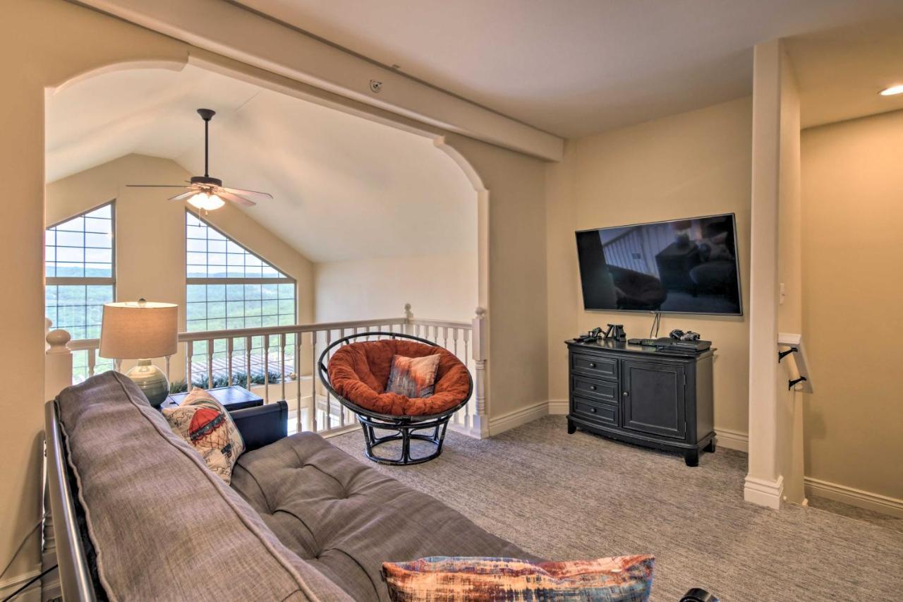 Апартаменти Luxe Branson Retreat With Mtn Views And Pool Access! Екстер'єр фото